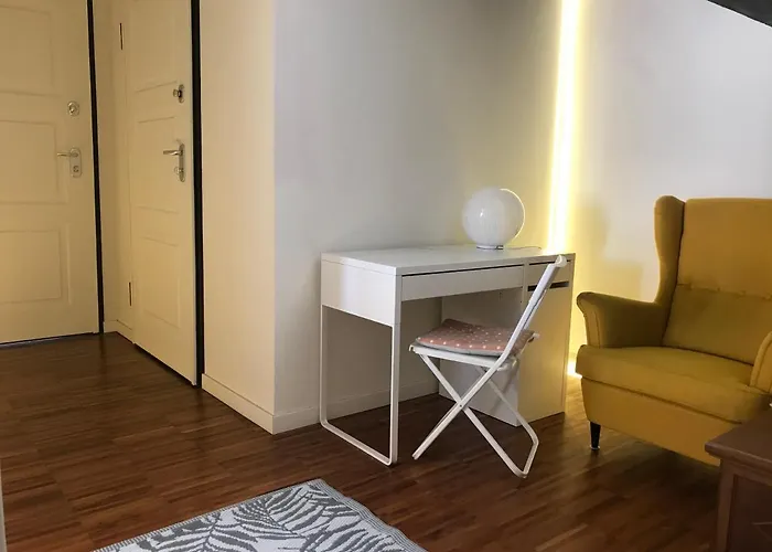 Sweet & Cosy Next To The